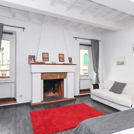 Gorgeous Trastevere Loft On The River Rome Luaran gambar