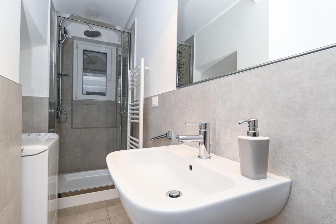 Gorgeous Trastevere Loft On The River Rome Luaran gambar