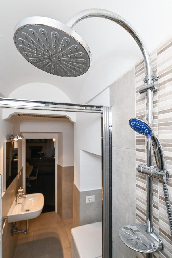 Gorgeous Trastevere Loft On The River Rome Luaran gambar