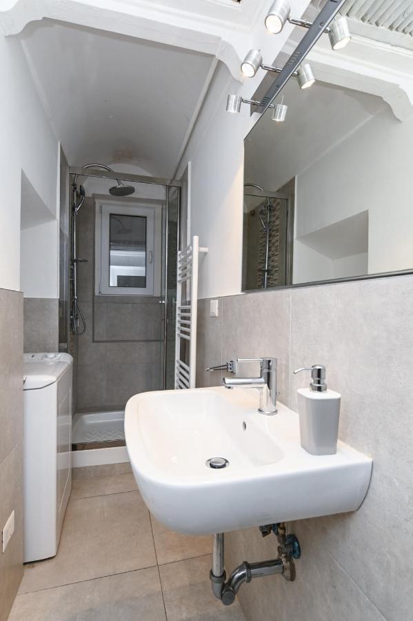 Gorgeous Trastevere Loft On The River Rome Luaran gambar