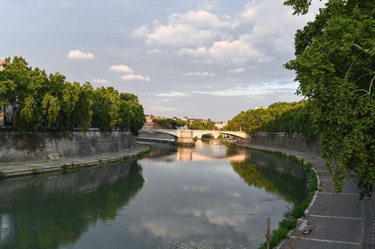 Gorgeous Trastevere Loft On The River Rome Luaran gambar